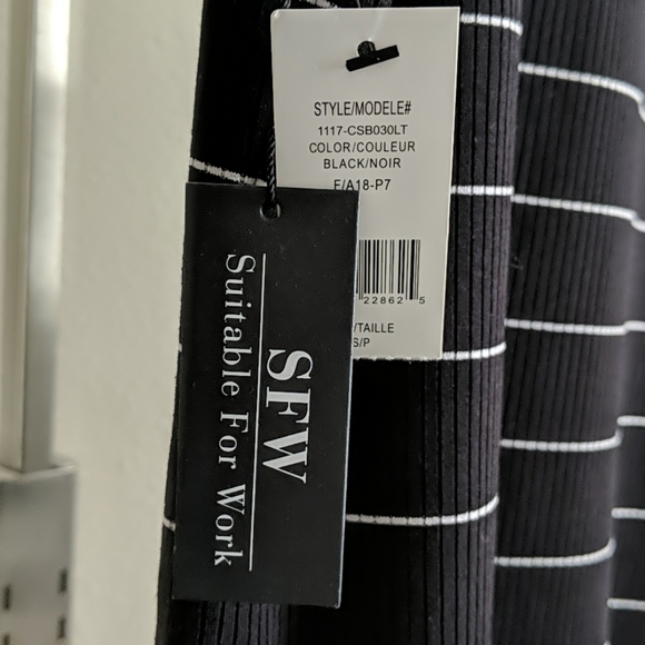 NWT Suitable for Work top - Picture 4 of 4